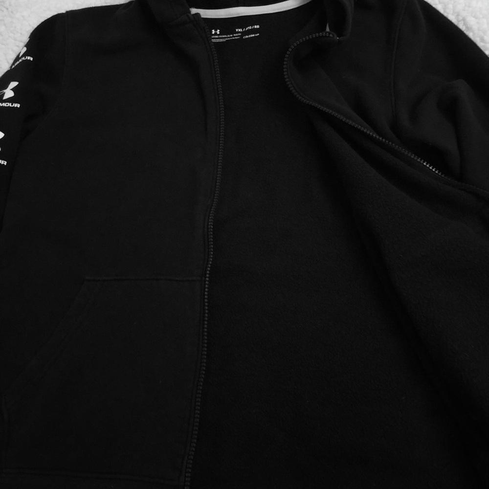 Under armor jacket🏷 - Picture 4 of 7